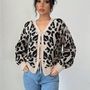 Women's V-Neck Leopard Print Contrast Color Bow Lantern Sleeve Cardigan Sweater